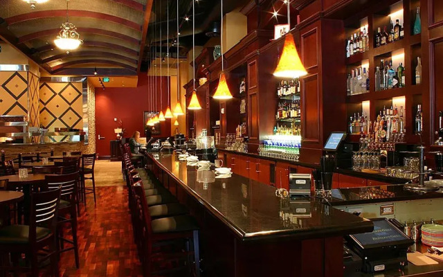 The Grand Hotel - Salem
