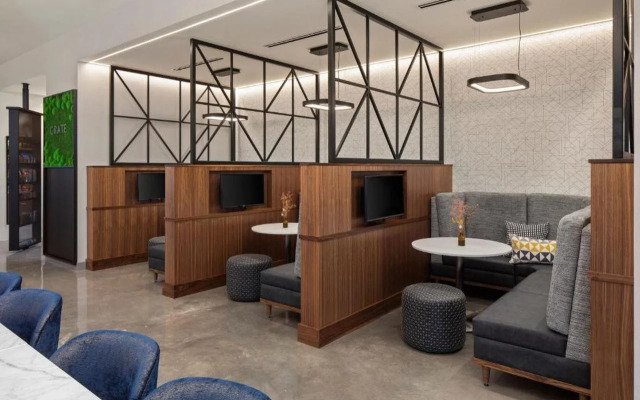 Courtyard by Marriott St. Paul Downtown