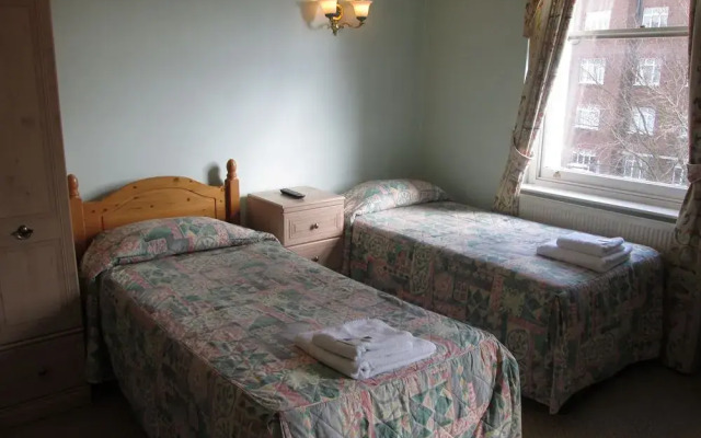 Brompton Hotel London