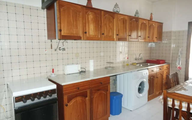 A11- Windmill Apartment With View by Dreamalgarve