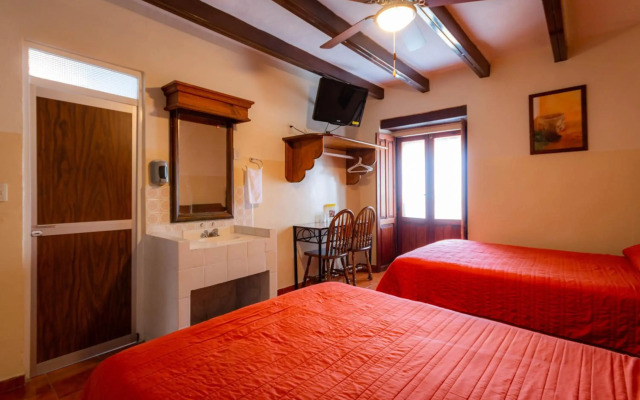 Hotel El Carmen - Morelia