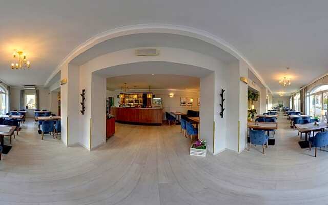 Dobrzynski Resort Topaz