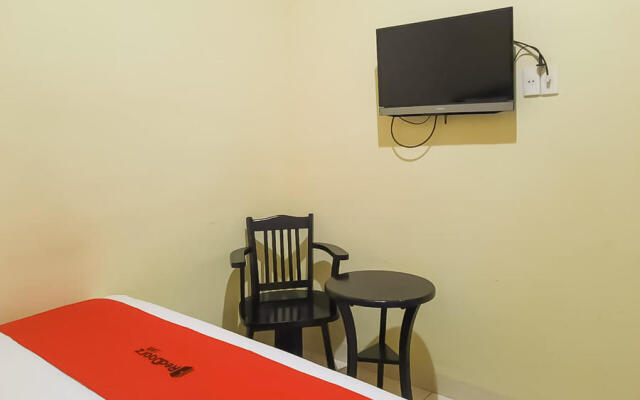 RedDoorz near RS Setiabudi Medan