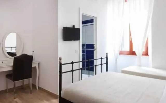 Marian Guest House Hostel