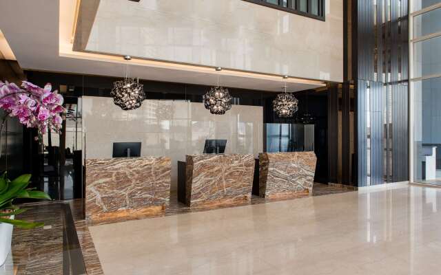 Radisson Blu Hotel, Dubai Canal View Hotel