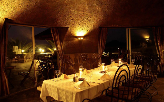Rostock Ritz Desert Lodge