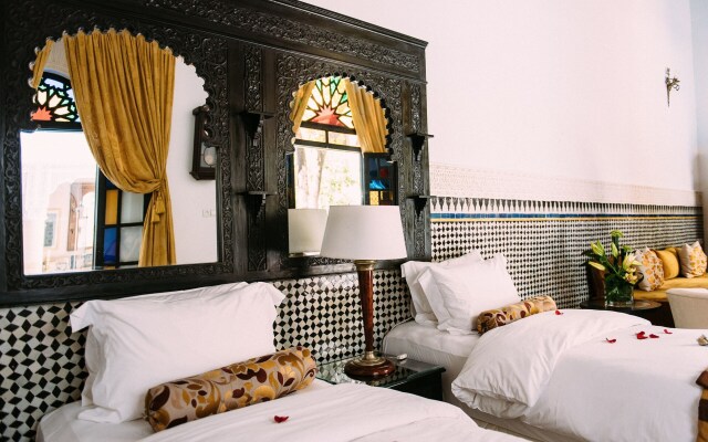 Riad Maison Bleue And Spa