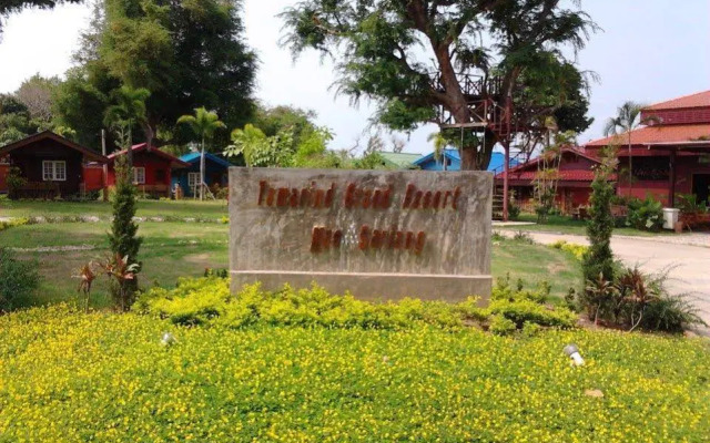 Tamarind Grand Resort Mae Sariang