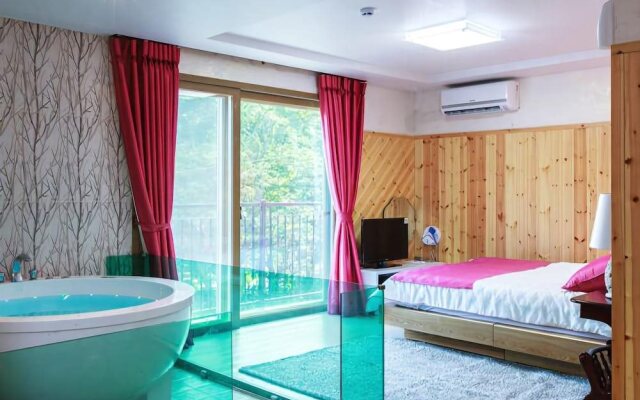 Gapyeong High Moon Village Pension