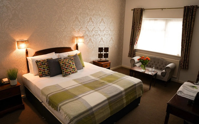 Hotel Samrat