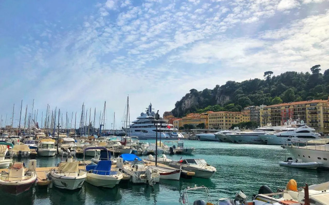 Cosy modern studio in the heart of Nice with AC