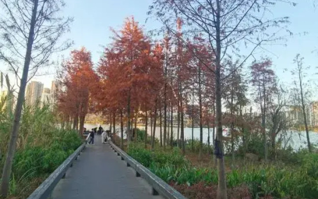 Minhou Yihe Homestay (Minhou University Town Zhonghai Xuyu Branch)