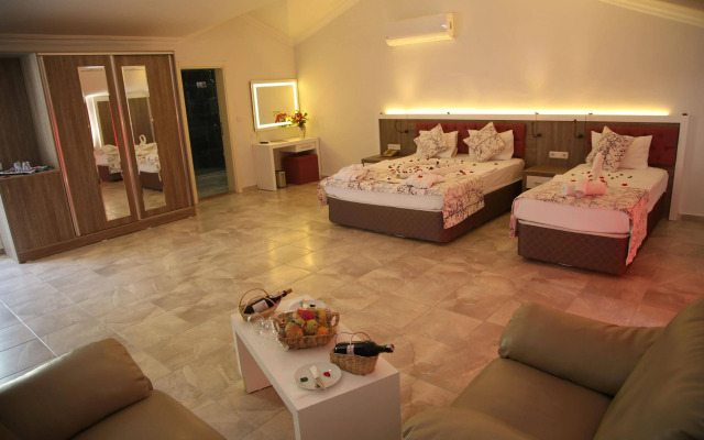 Lykia Botanika Beach & Fun Club