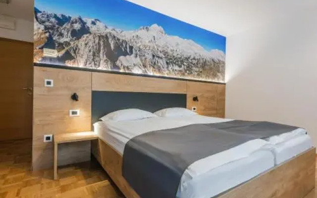 Pension Toeroek