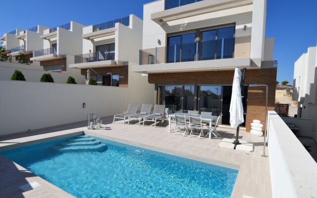 Modern Villa in Orihuela with Private Pool