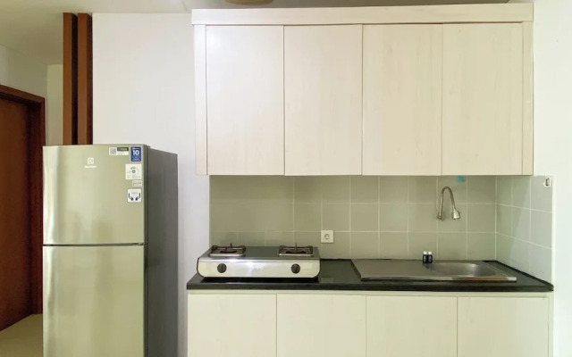 Best Homey And Spacious 3Br At Green Bay Condominium Apartment