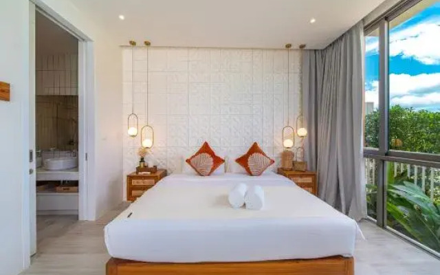 Alisa Pool Villa Phuket