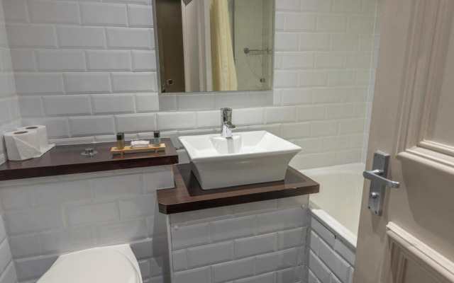Best Western Glasgow South Eglinton Arms Hotel