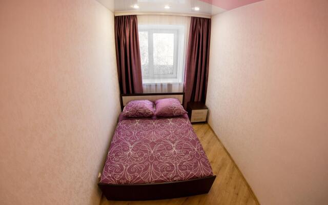 9 nights on Shaposhnikov Street 2