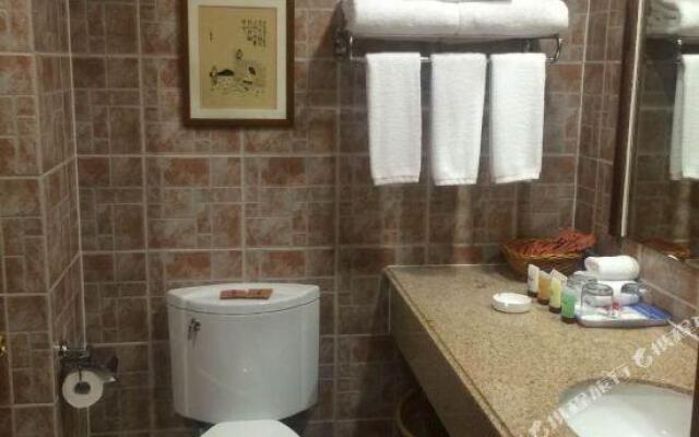 Yannanfei Weilong Hotel