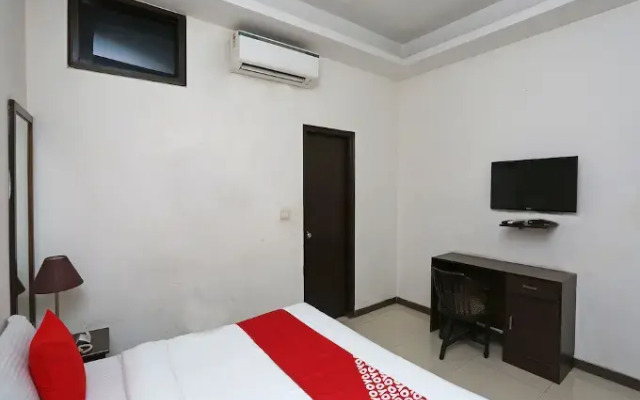 Diamond Stays By OYO Rooms