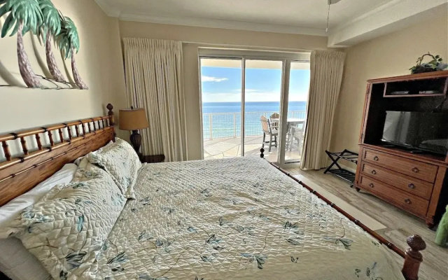 Regency Isle 704