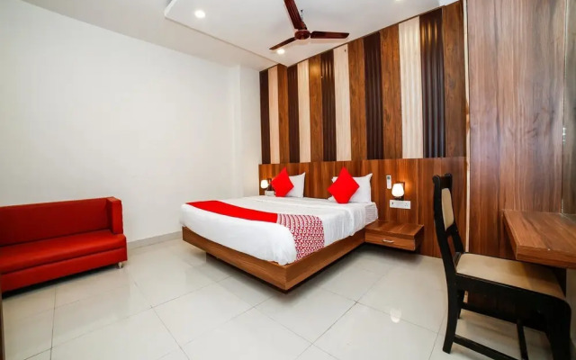 Oyo 35769 Hotel Rishabh