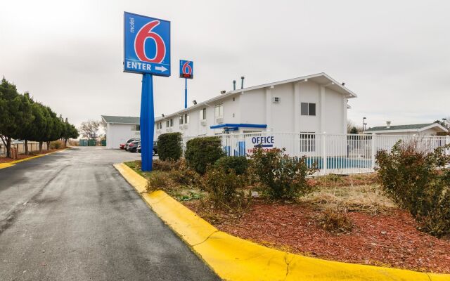 Motel 6-North Platte, NE