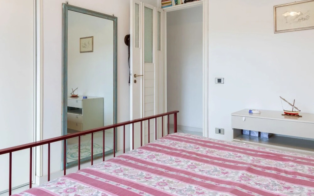 Simple Apartment in Massa Lubrense With Terrace