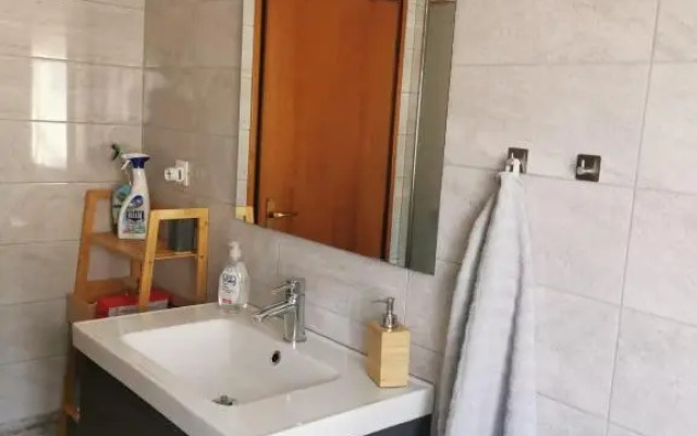 Appartamento completo zona centrale, 4 posti letto