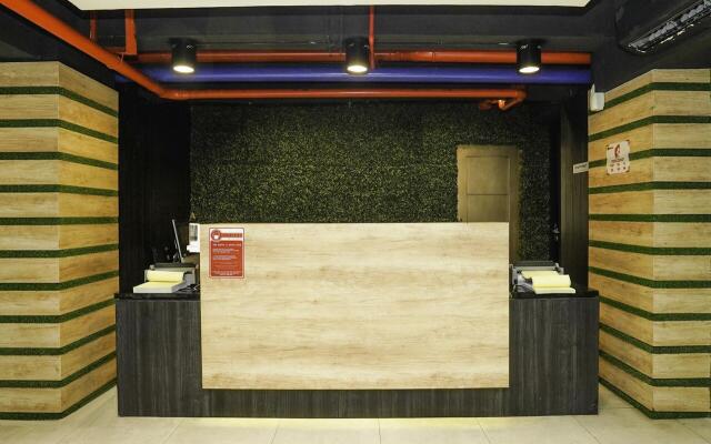 Collection O 29 Twin Tower