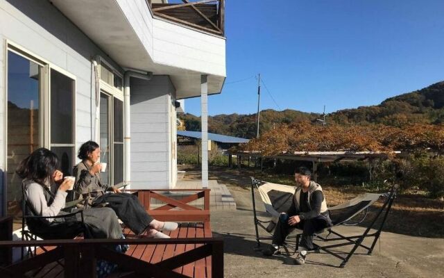 Guesthouse-Lahar- Hostel