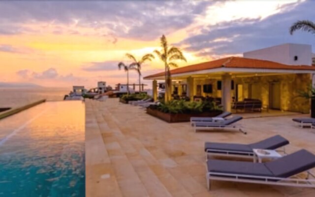 Romantic Zone The Park 2 Bedroom