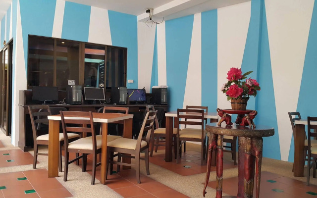 MT Hotel Patong