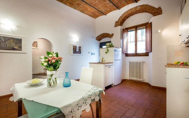 Pignone Apartment by Mmega