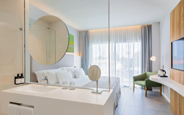 Grupotel Conil Playa