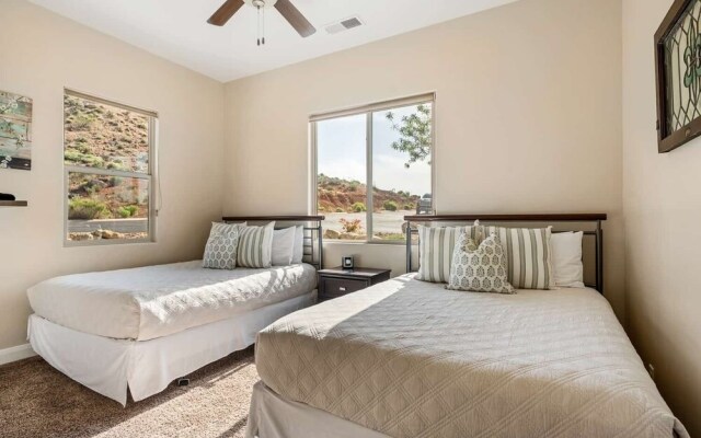 Gateway To Fun 3 Bedroom Townhouse