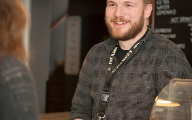 Five Reasons Hotel & Hostel