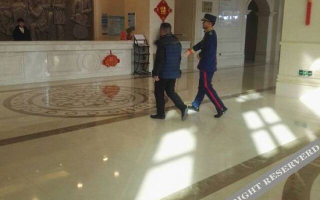 Vienna International Hotel (Huai'an Municipal Government Hexia Ancient Town)