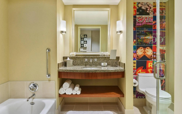 Renaissance Las Vegas Hotel