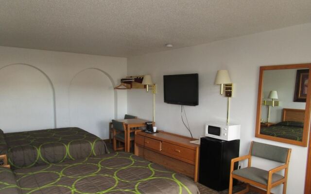 North Country Inn & Suites