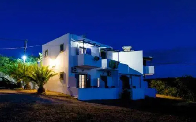 Contaratos Holiday Lettings