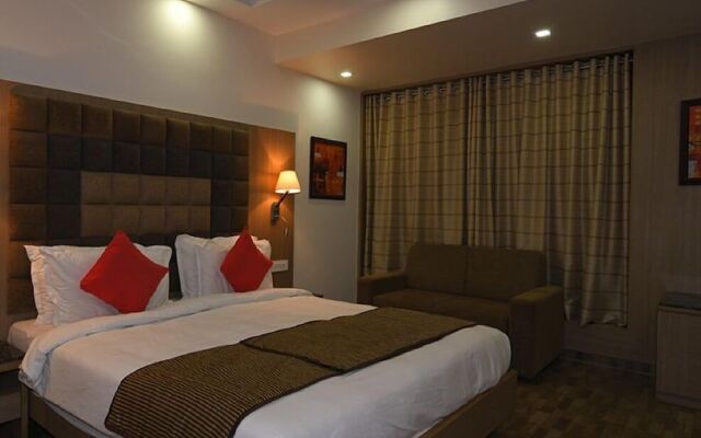 Nanda Comfort Inn