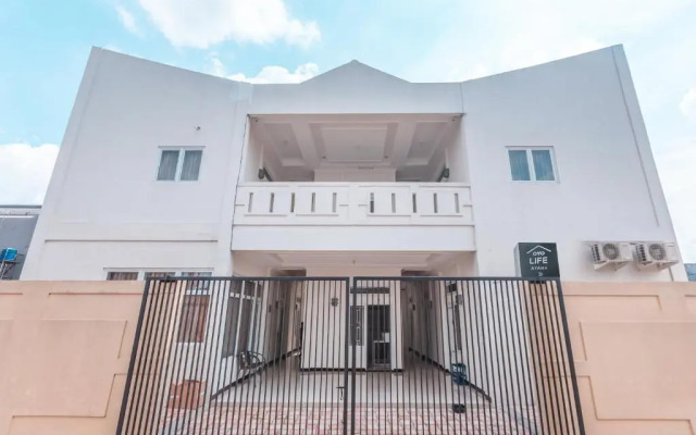 OYO Life 2658 Kost Rasyamada