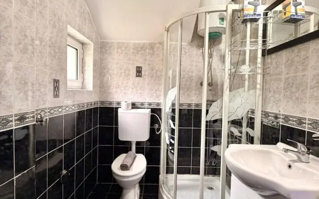 Adriatic Central 2BDR Apartment