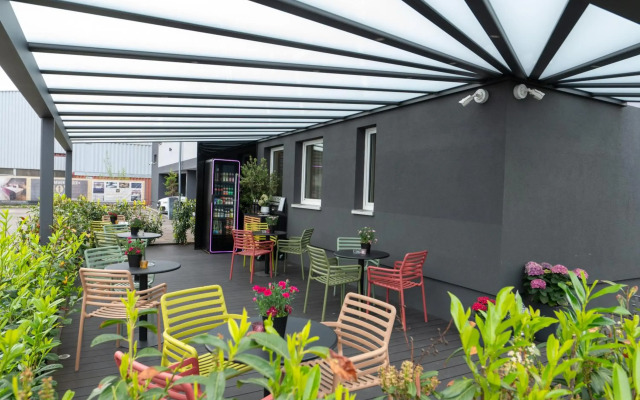 V Boutique Hotel