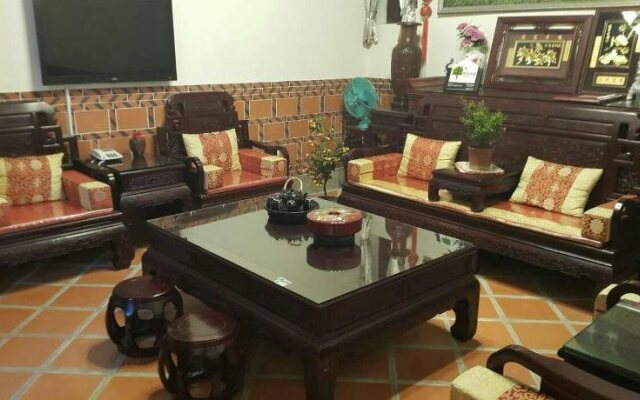 Grand Hyatt Hostel
