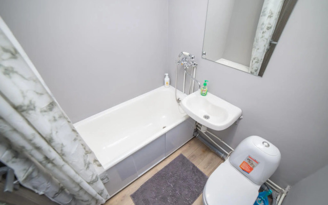 Европа Центр на улице Самолетная 5 корпус 1