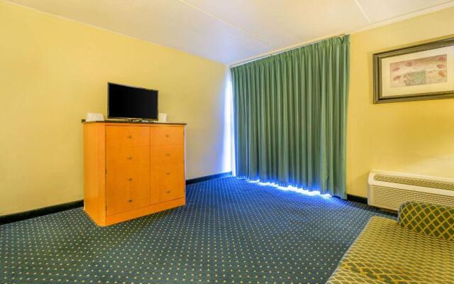 Clarion Hotel Lebanon-Hershey East