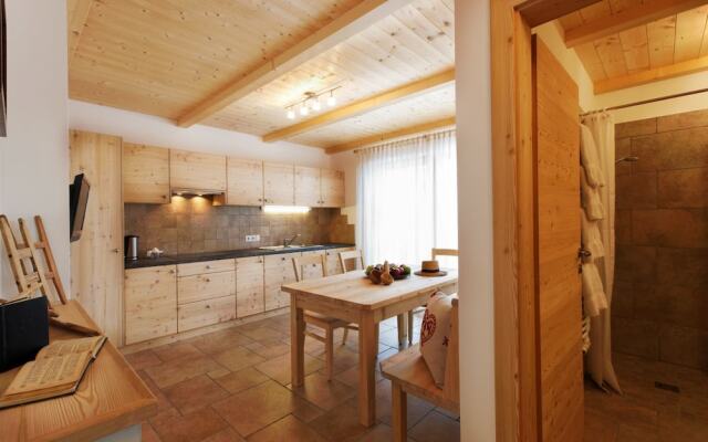 Chalet La Flu Apartments